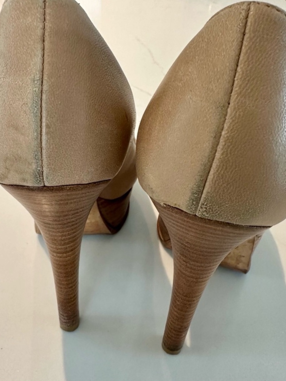 Fendi Fendista Platform Pumps - Picture 9 of 16